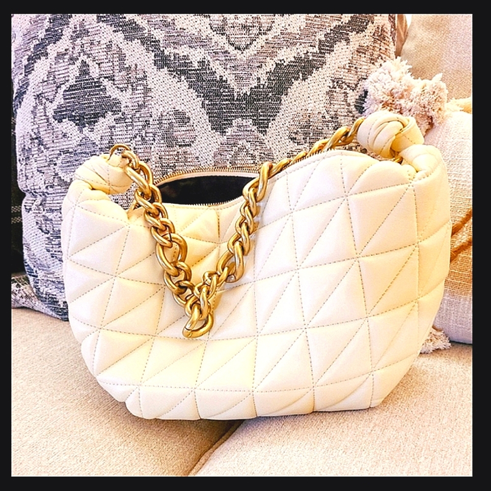 🎉🤍Zara handbag! THE handbag to have right now!